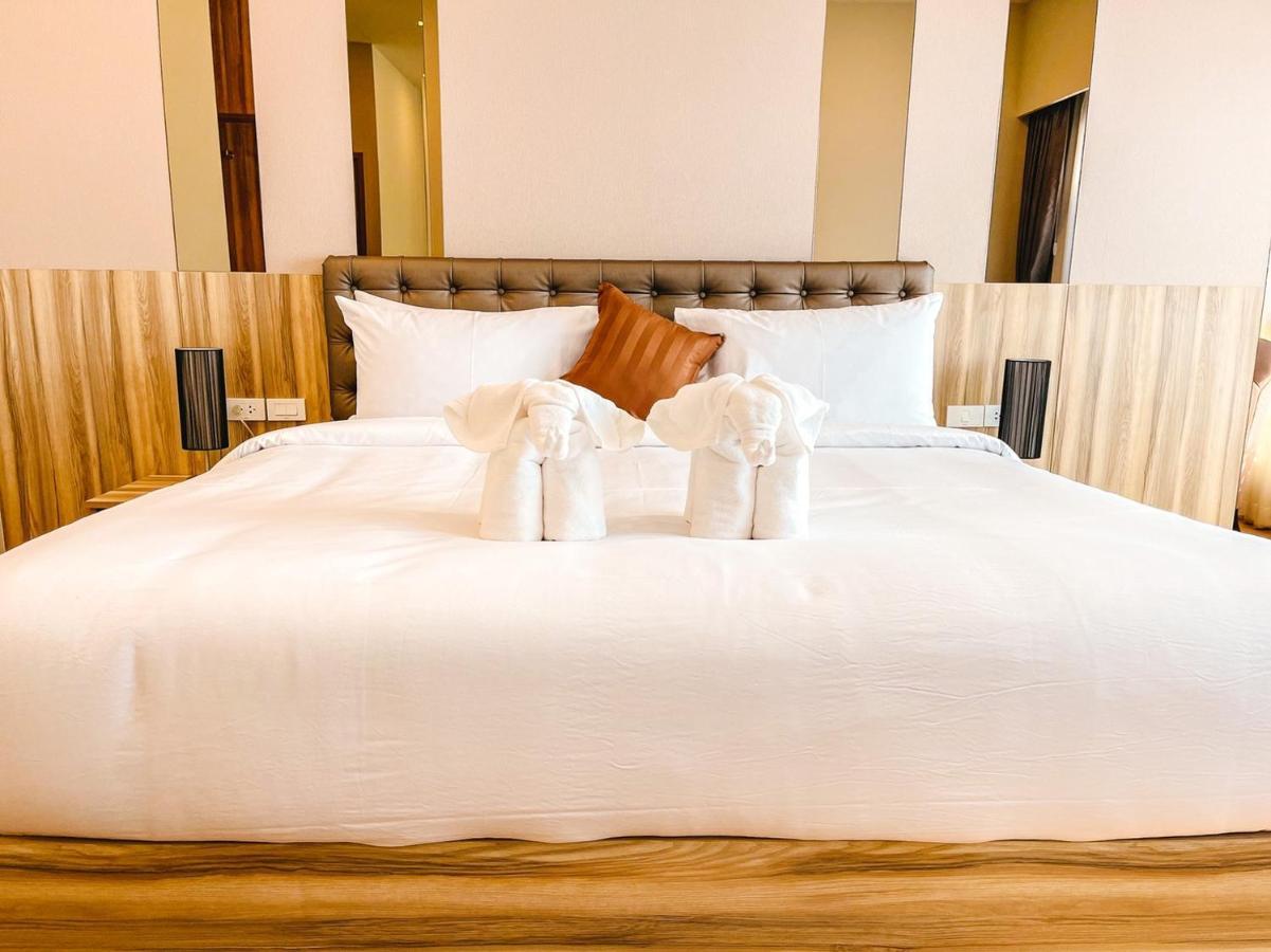 Sukruethai Hotel Chiang Mai - โรงแรมสุขฤทัย เชียงใหม่ 외부 사진